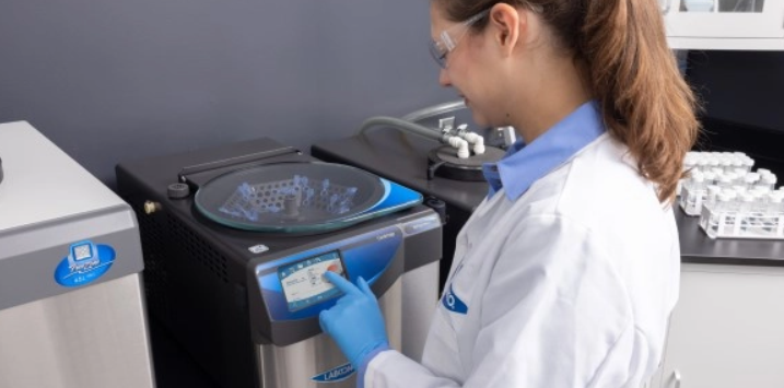 Enhancing Laboratory Efficiency with Advanced Centrifugation